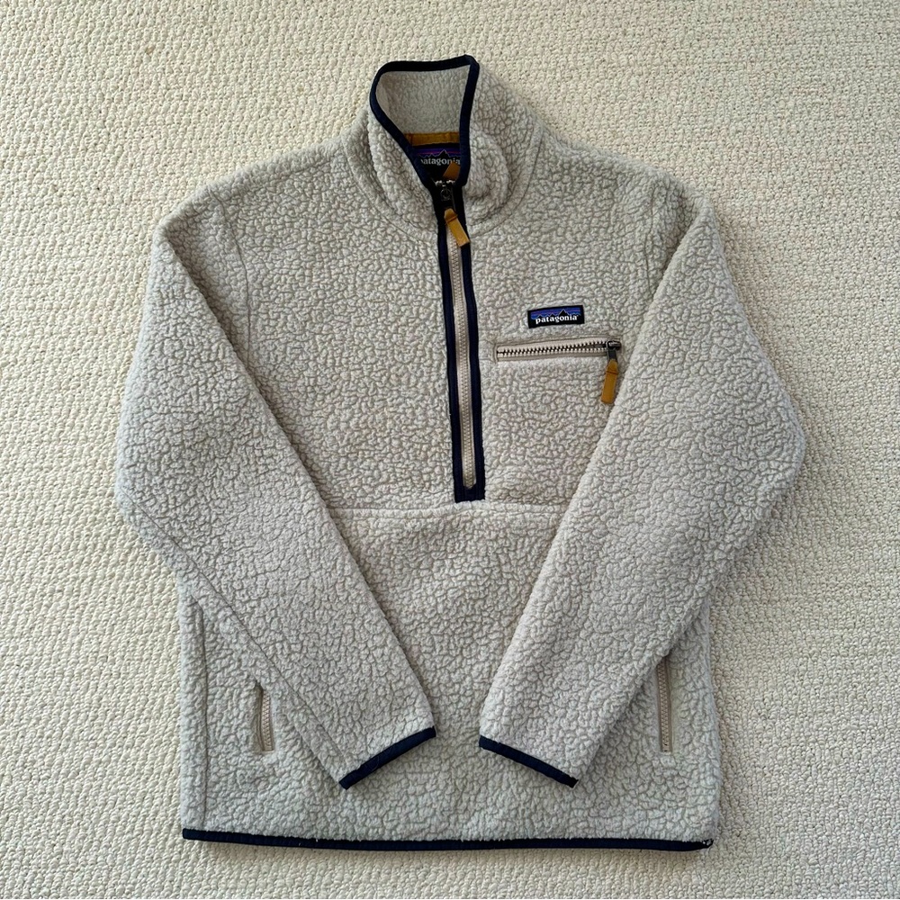 Patagonia Cream Sherpa Fleece Pullover with Navy Trim